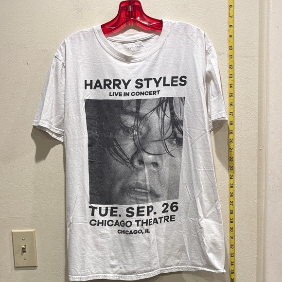 Harry Styles White Concert Graphic Tee - Picture 1 of 5